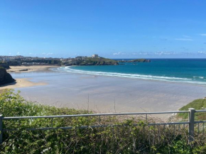 Stunning cliff edge apartment in Newquay